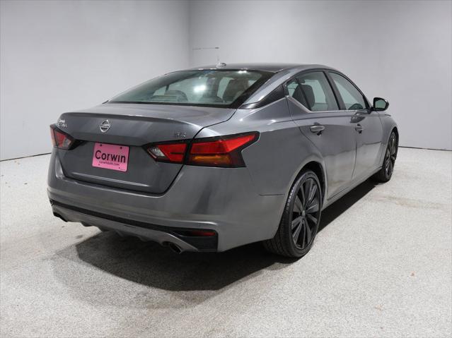 2020 Nissan Altima SR FWD 2020 Nissan Altima SR FWD