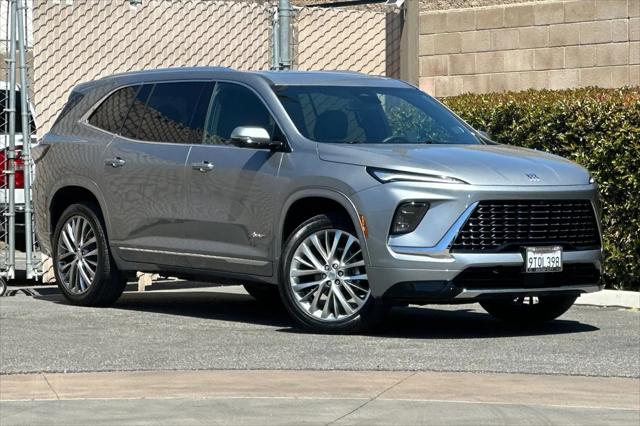 2025 Buick Enclave Avenir FWD