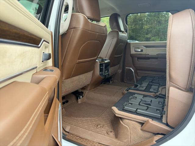 2023 RAM 3500 Laramie Crew Cab 4x4 64 Box 2023 RAM 3500 Laramie Crew Cab 4x4 64 Box