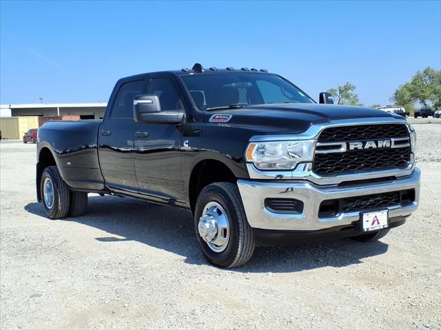 2024 RAM 3500 Tradesman Crew Cab 4x4 8 Box 2024 RAM 3500 Tradesman Crew Cab 4x4 8 Box