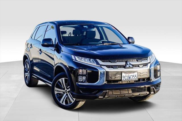 2022 Mitsubishi Outlander Sport 2.0 ES 2022 Mitsubishi Outlander Sport 2.0 ES