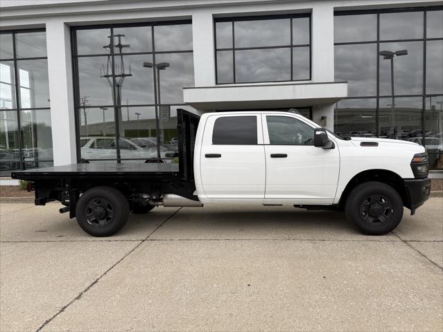 2026 RAM 3500 Chassis RAM 3500 TRADESMAN CREW CAB CHASSIS 4X4 60 CA