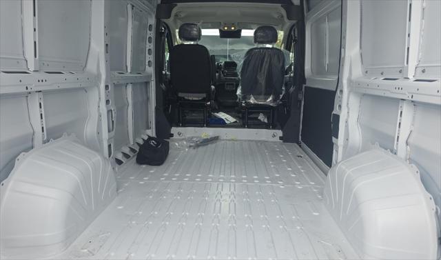 2025 RAM ProMaster 1500 Cargo Van Tradesman High Roof 136 WB w/Pass Seat