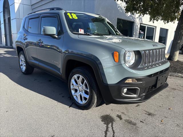 2018 Jeep Renegade Latitude 4x4 2018 Jeep Renegade Latitude 4x4