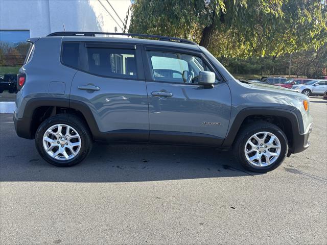 2018 Jeep Renegade Latitude 4x4 2018 Jeep Renegade Latitude 4x4
