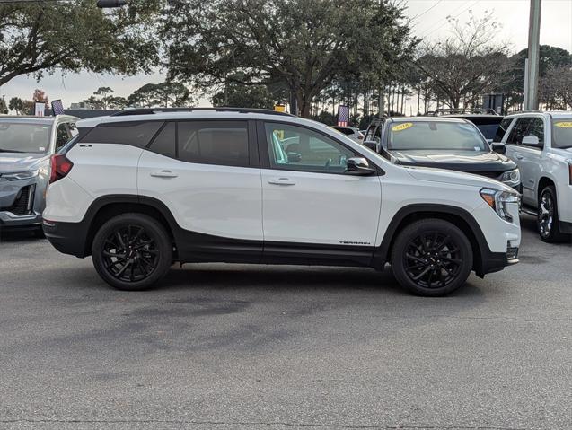 2024 GMC Terrain FWD SLE 2024 GMC Terrain FWD SLE