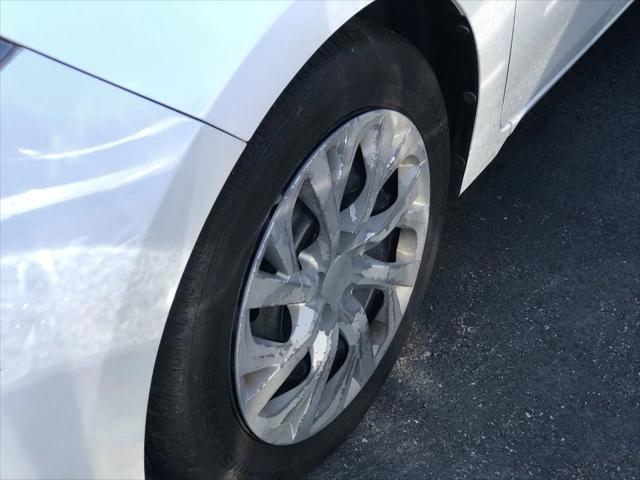 2017 Toyota Corolla LE 2017 Toyota Corolla LE