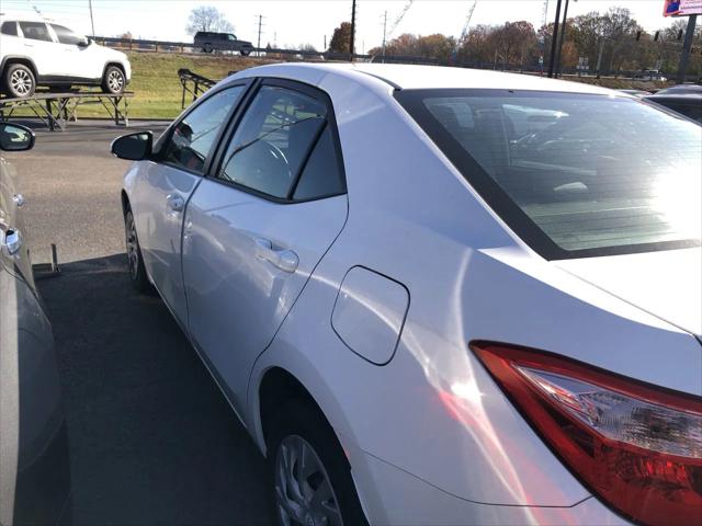 2017 Toyota Corolla LE 2017 Toyota Corolla LE