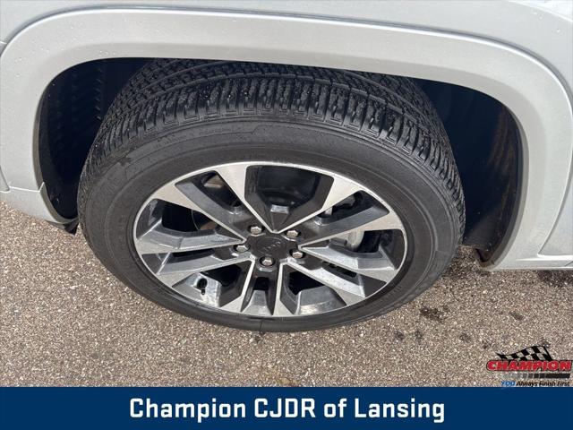 2024 Jeep Grand Cherokee L Overland 4x4 2024 Jeep Grand Cherokee L Overland 4x4