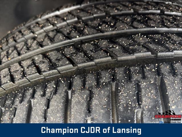 2024 Jeep Grand Cherokee L Overland 4x4 2024 Jeep Grand Cherokee L Overland 4x4