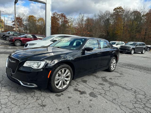 2021 Chrysler 300 Touring L AWD 2021 Chrysler 300 Touring L AWD