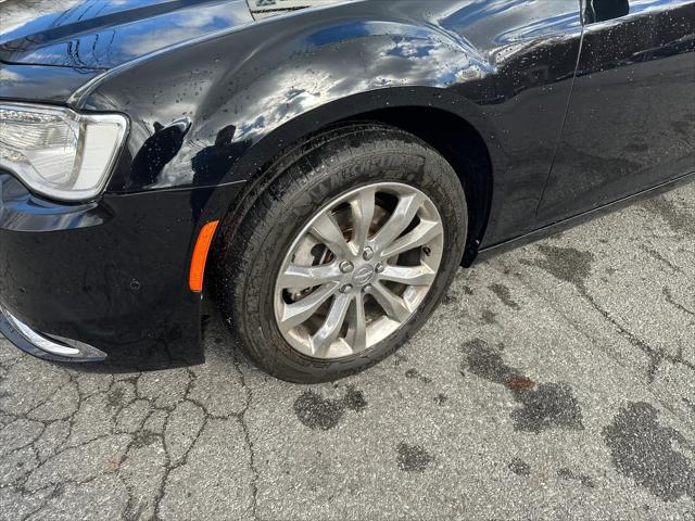 2021 Chrysler 300 Touring L AWD 2021 Chrysler 300 Touring L AWD