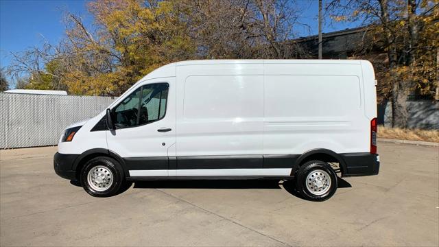 2023 Ford Transit-250 Cargo Van Base 2023 Ford Transit-250 Cargo Van Base