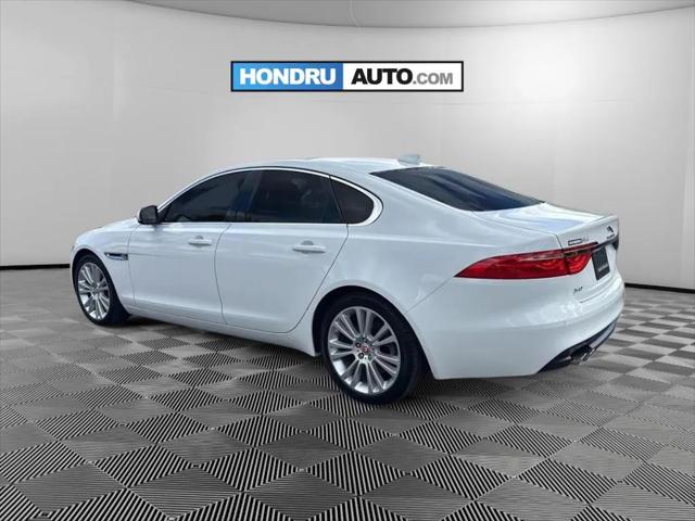 2017 Jaguar XF 20d Prestige 2017 Jaguar XF 20d Prestige