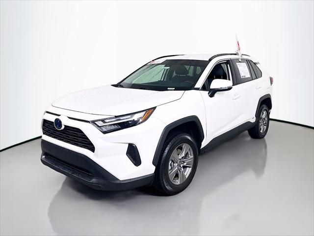 2023 Toyota RAV4 Hybrid XLE