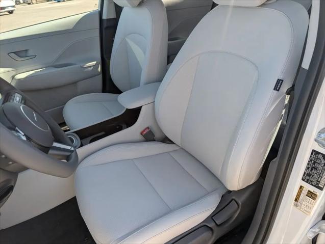2026 Hyundai Kona SE
