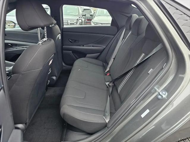 2026 Hyundai Elantra Hybrid SEL Sport