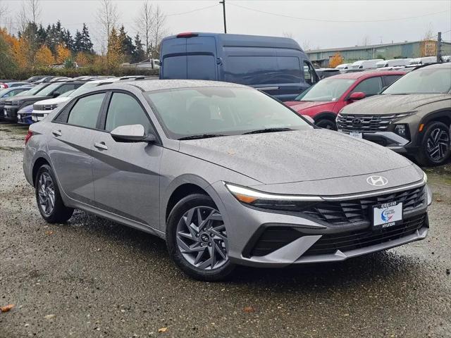 2026 Hyundai Elantra Hybrid Blue for sale in Kirkland, WA