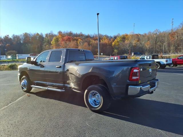 2024 RAM 3500 Tradesman Crew Cab 4x4 8 Box