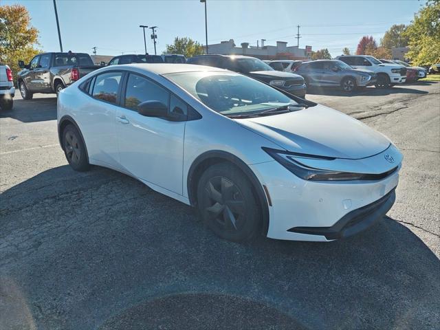 2025 Toyota Prius LE