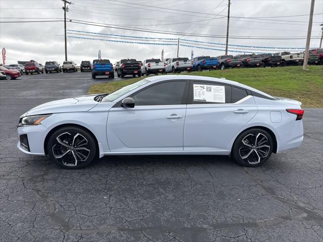 2023 Nissan Altima SR FWD 2023 Nissan Altima SR FWD