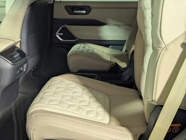 2025 Nissan Armada Platinum Reserve 4WD