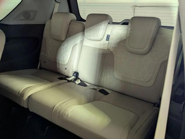 2025 Nissan Armada Platinum Reserve 4WD