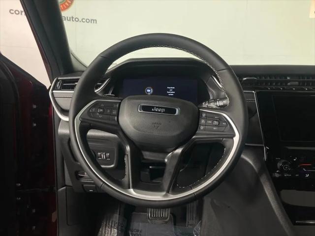 2025 Jeep Grand Cherokee L Altitude 4x4