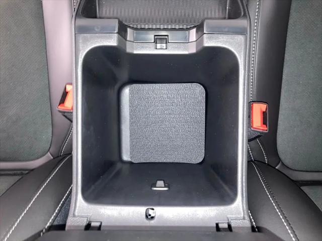 2025 Jeep Grand Cherokee L Altitude 4x4