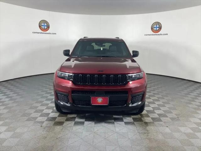 2025 Jeep Grand Cherokee L Altitude 4x4