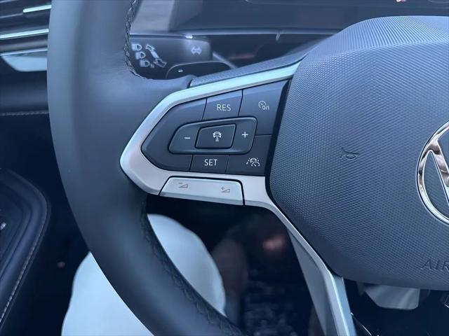 2026 Volkswagen Atlas SEL Premium R-Line