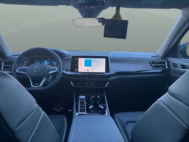 2026 Volkswagen Atlas SEL Premium R-Line