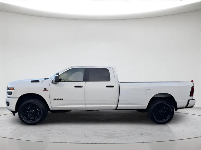 2026 Ram 3500 Big Horn Crew Cab 4x4 8' Box