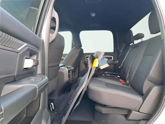 2026 Ram 3500 Big Horn Crew Cab 4x4 8' Box