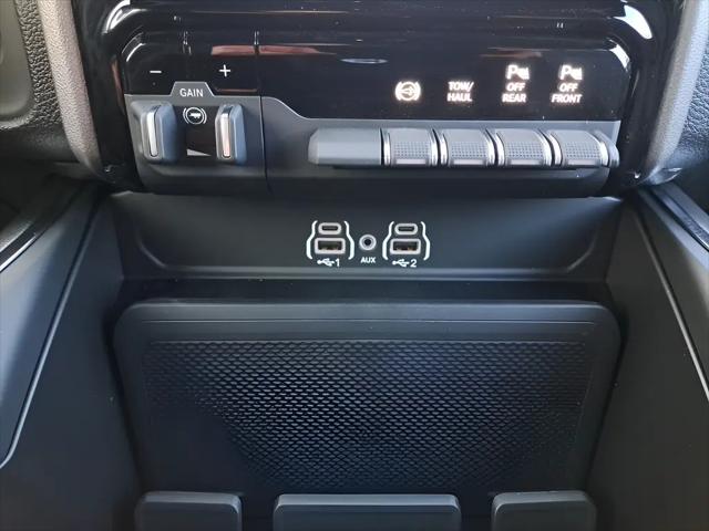 2026 Ram 3500 Big Horn Crew Cab 4x4 8' Box