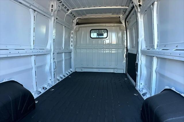 2026 Ram ProMaster 2500 Cargo Van SLT High Roof 159" WB