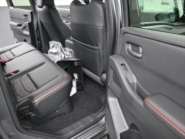 2026 Nissan Frontier Crew Cab PRO-X 4x2