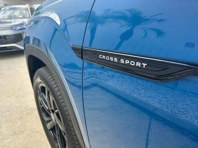 2026 Volkswagen Atlas Cross Sport SEL R-Line Black