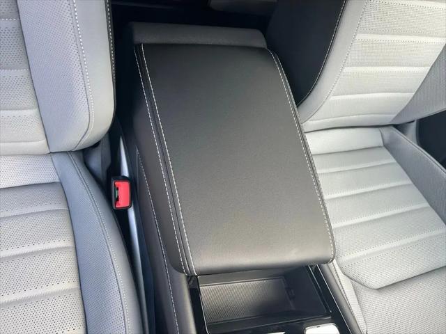 2026 Volkswagen Atlas Cross Sport SEL R-Line Black