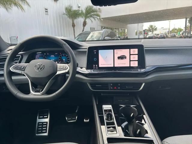 2026 Volkswagen Atlas Cross Sport SEL R-Line Black