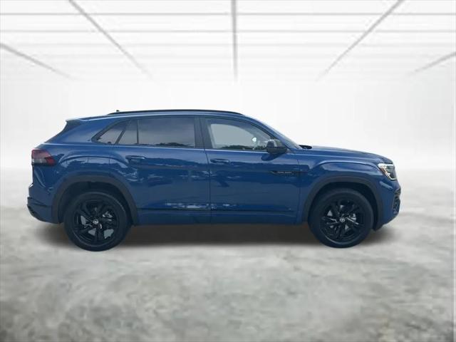 2026 Volkswagen Atlas Cross Sport SEL R-Line Black