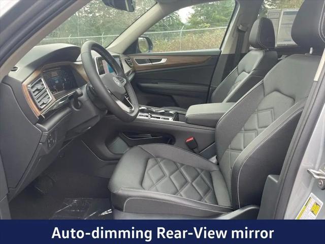 2026 Volkswagen Atlas SE with Technology