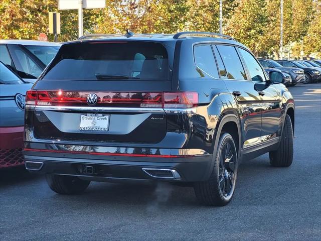 2026 Volkswagen Atlas SE with Technology