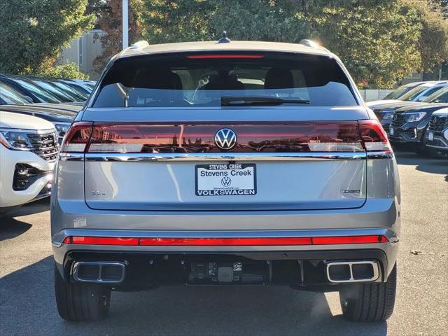 2026 Volkswagen Atlas Cross Sport SEL Premium R-Line