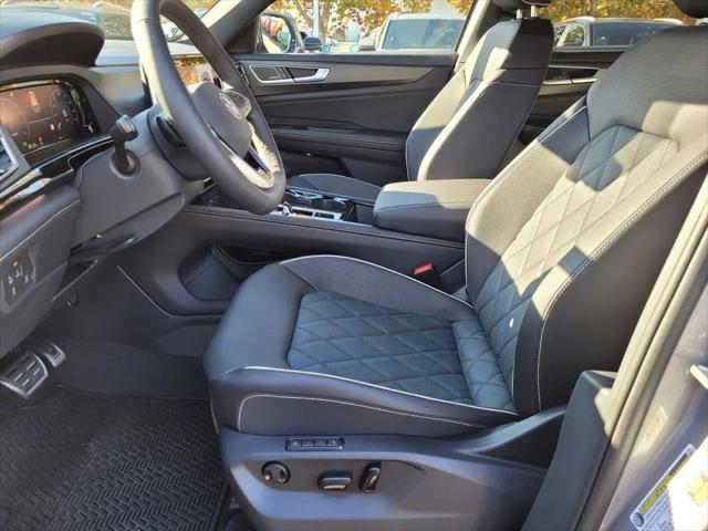 2026 Volkswagen Atlas Cross Sport SEL Premium R-Line
