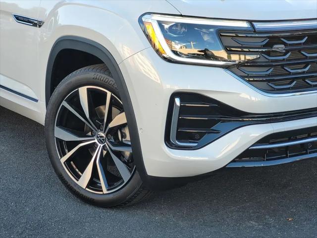 2026 Volkswagen Atlas Cross Sport SEL Premium R-Line