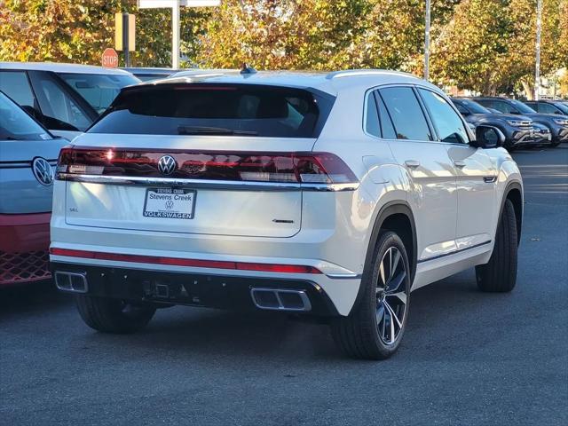 2026 Volkswagen Atlas Cross Sport SEL Premium R-Line