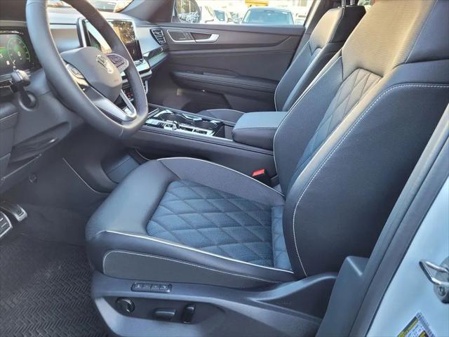 2026 Volkswagen Atlas Cross Sport SEL Premium R-Line