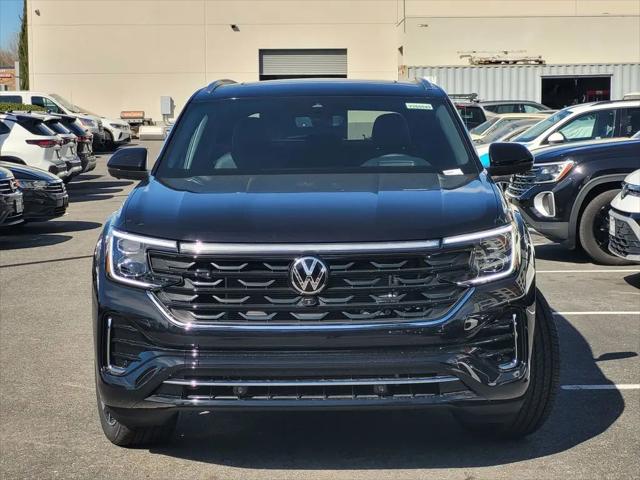 2026 Volkswagen Atlas Cross Sport SEL Premium R-Line