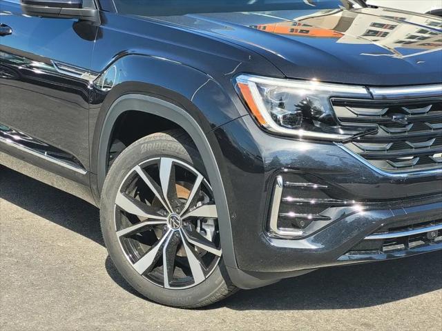 2026 Volkswagen Atlas Cross Sport SEL Premium R-Line